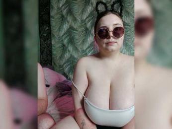 Red-rooms bongacams stream image, 03.08.2026 15:10