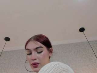 liz-lunna camsoda stream image, 12.08.2026 03:00