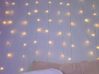may-flowere camsoda stream image, 19.08.2026 16:20