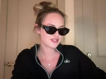 luvaimee chaturbate stream image, 22.08.2026 02:30