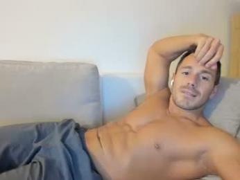 roberto4ever chaturbate stream image, 31.08.2026 15:30