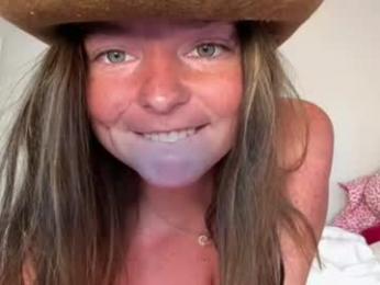 luluxoxo3 chaturbate stream image, 10.09.2026 14:20