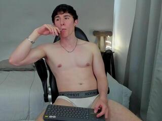 Kent Walker flirt4free stream image, 18.09.2026 07:10
