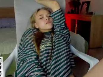 flooora_0 chaturbate stream image, 23.09.2026 01:50