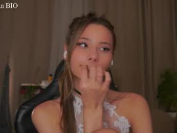 falinecrosthwaite chaturbate stream image, 30.09.2026 19:00