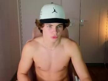 whiteskyy_ chaturbate stream image, 01.10.2026 20:10