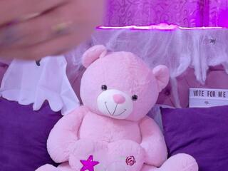 Anto Pierce flirt4free stream image, 02.10.2026 10:00