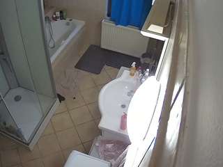 voyeurcam-julmodels-bath-2nd-2 camsoda stream image, 02.10.2026 11:10