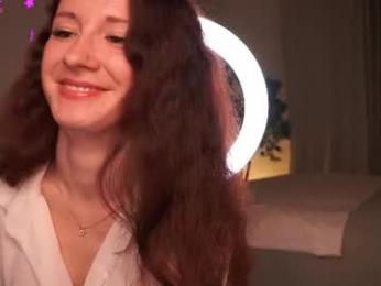 little_poetry chaturbate stream image, 04.10.2026 20:20