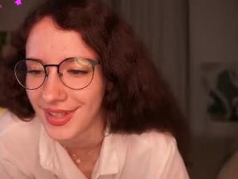 little_poetry chaturbate stream image, 04.10.2026 20:20