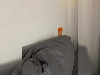 IRAONIC bongacams stream image