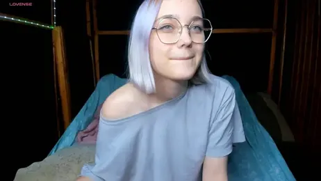 AkiraAkio stripchat stream image