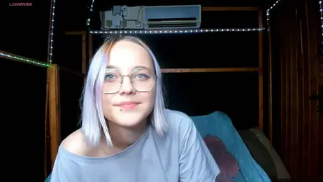 AkiraAkio stripchat stream image