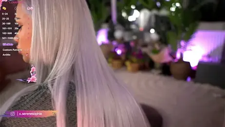Serene_Sophiex stripchat stream image