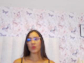 Maggy Luna flirt4free stream image