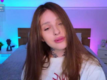 miachill bongacams stream image