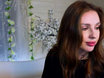 miachill bongacams stream image