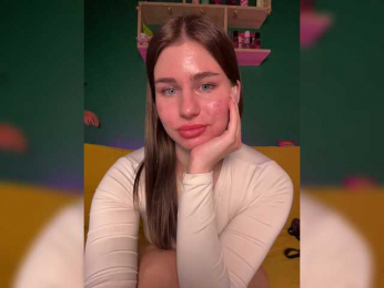 Maalaaa15 bongacams stream image