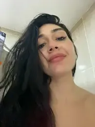 LaanaCooper stripchat stream image