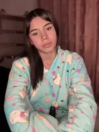 Laura-Khalifa stripchat stream image