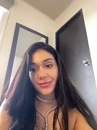 LaanaCooper stripchat stream image