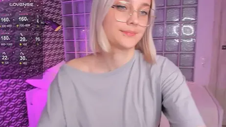 AkiraAkio stripchat stream image
