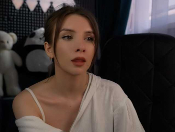 Malyshkaaa bongacams stream image