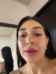 LaanaCooper stripchat stream image
