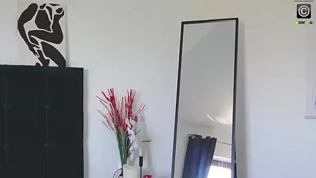 SeniGrande stripchat stream image