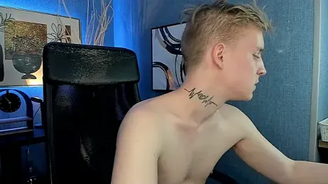 AlexxSweet stripchat stream image