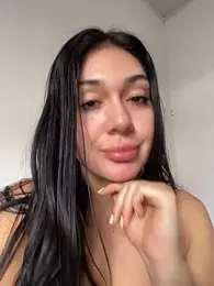 LaanaCooper stripchat stream image