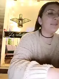 You-kitty2025 stripchat stream image