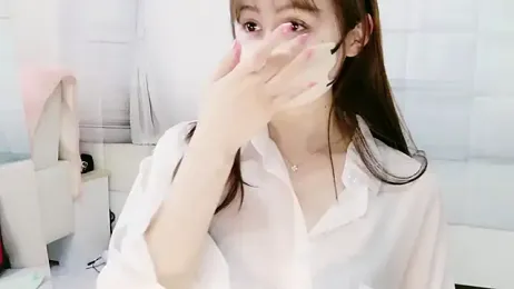 aaanyan stripchat stream image