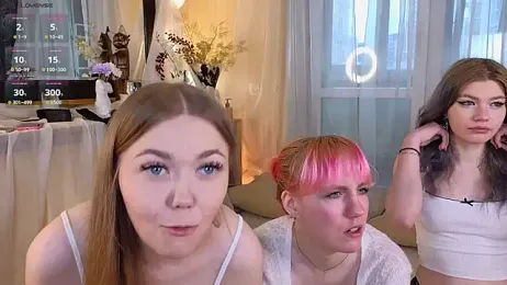DaisyCoatsworth stripchat stream image