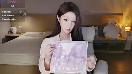 Lucky-baby stripchat stream image