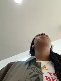 Your_Paris stripchat stream image