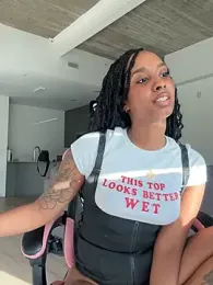 Your_Paris stripchat stream image