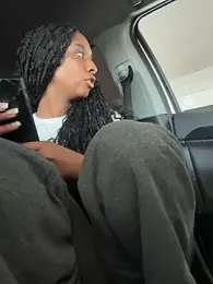Your_Paris stripchat stream image