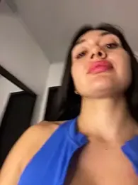 LaanaCooper stripchat stream image