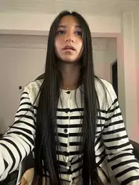 aly_golden_ stripchat stream image